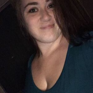 Meet your Posher, Bethyy